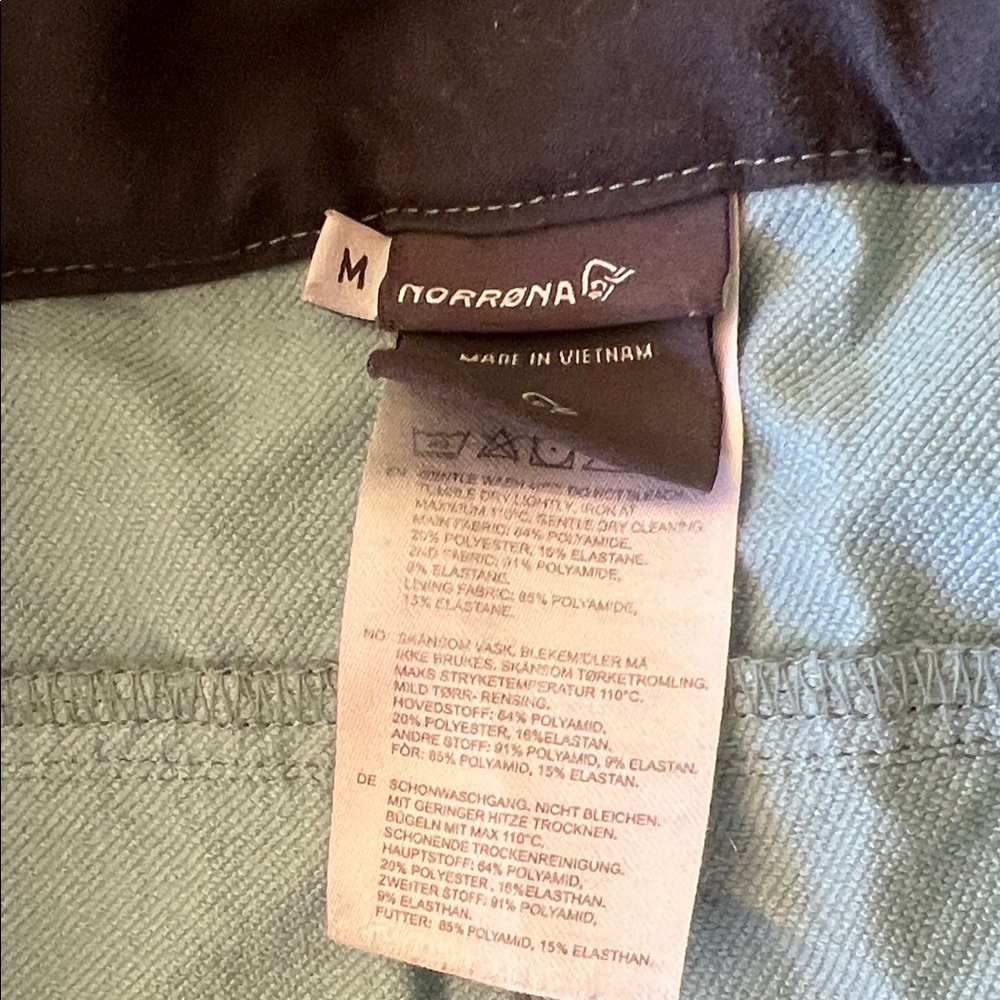 Norrøna Two-Tone Hiking Pants - Picture 4 of 7
